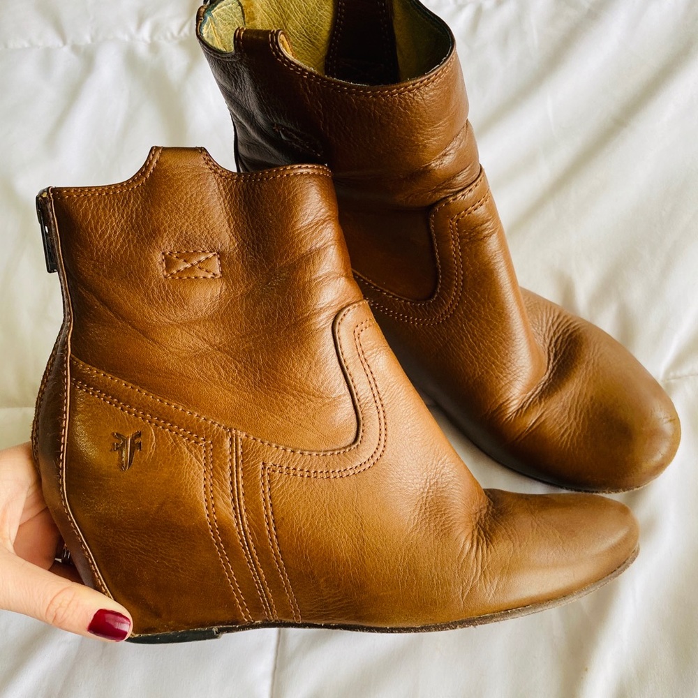Frye Carson Wedge Bootie